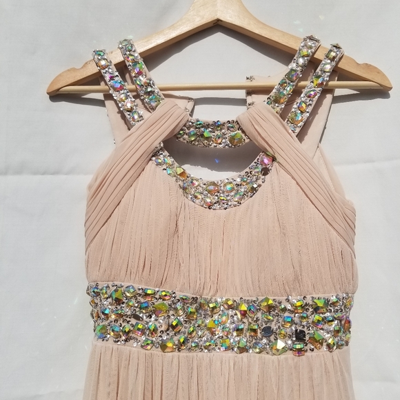 Prom gown - Picture 3 of 4